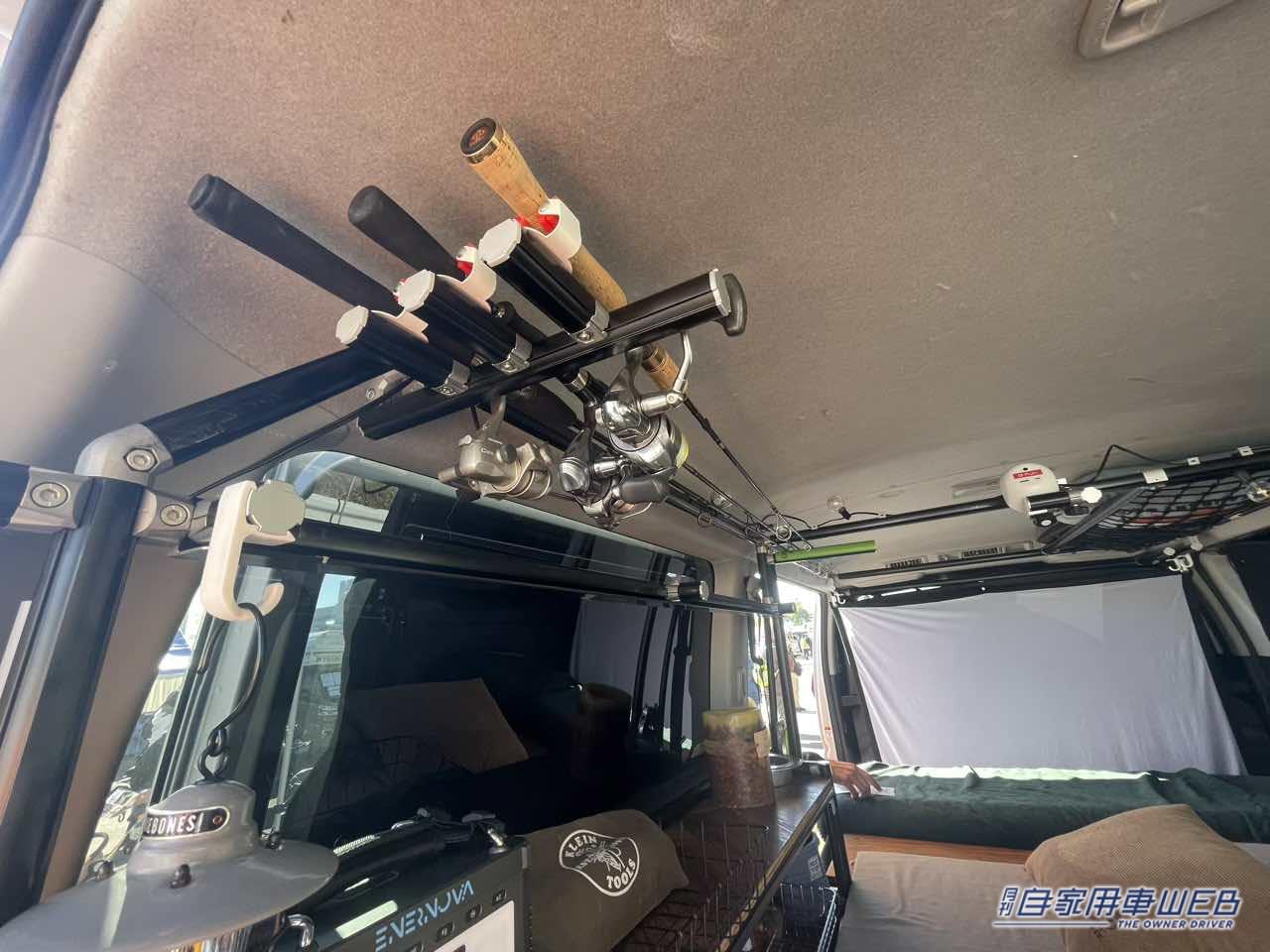 |キャンピングカーのカスタムに超便利! 自在にレイアウトできるアルミフレームを採用したトヨタ ハイエースがベースのキャンパー