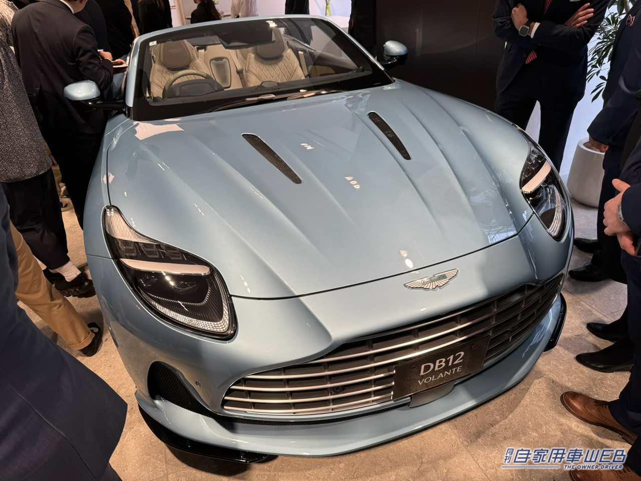 |アストンマーティンが「ザ・ペニンシュラ東京」にランドマーク・ショールームをオープン