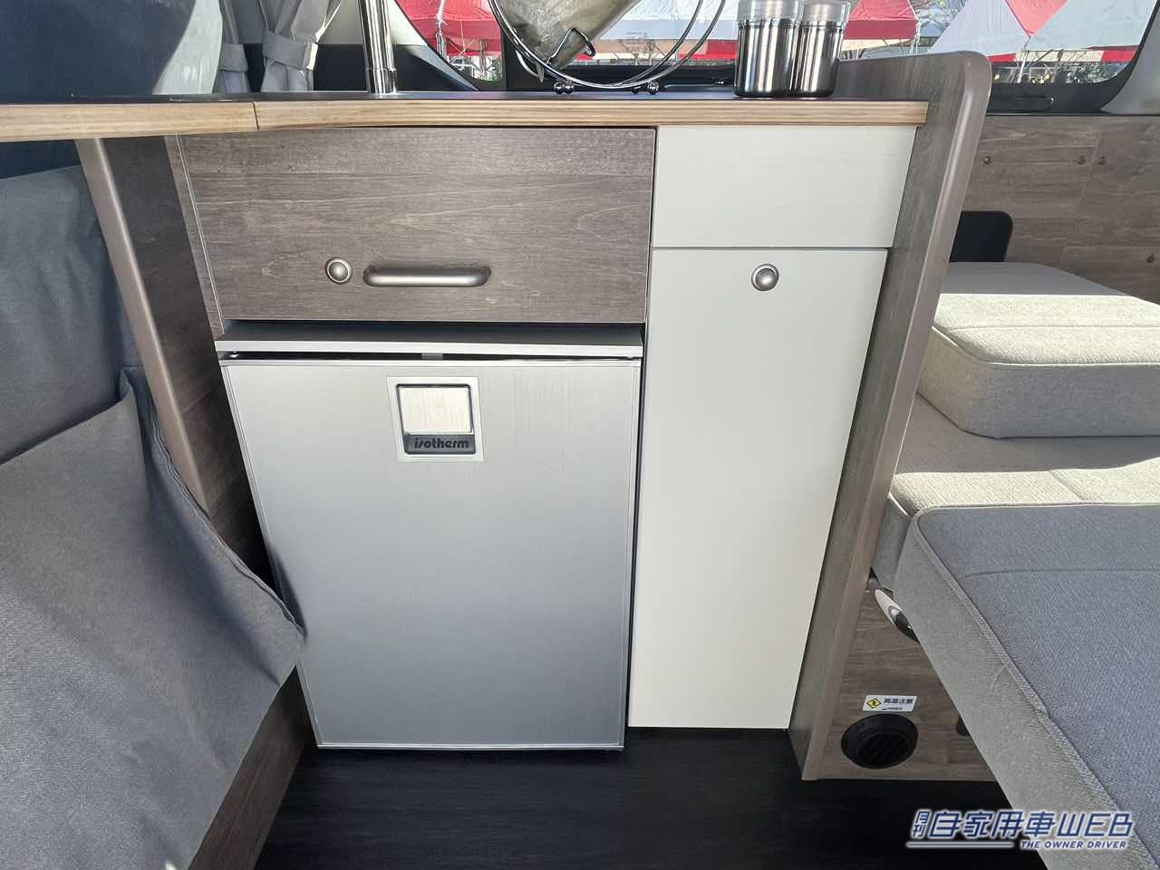 |ウォークスルーと広々シートが便利で快適! トヨタ ハイエースがベースのキャンパー