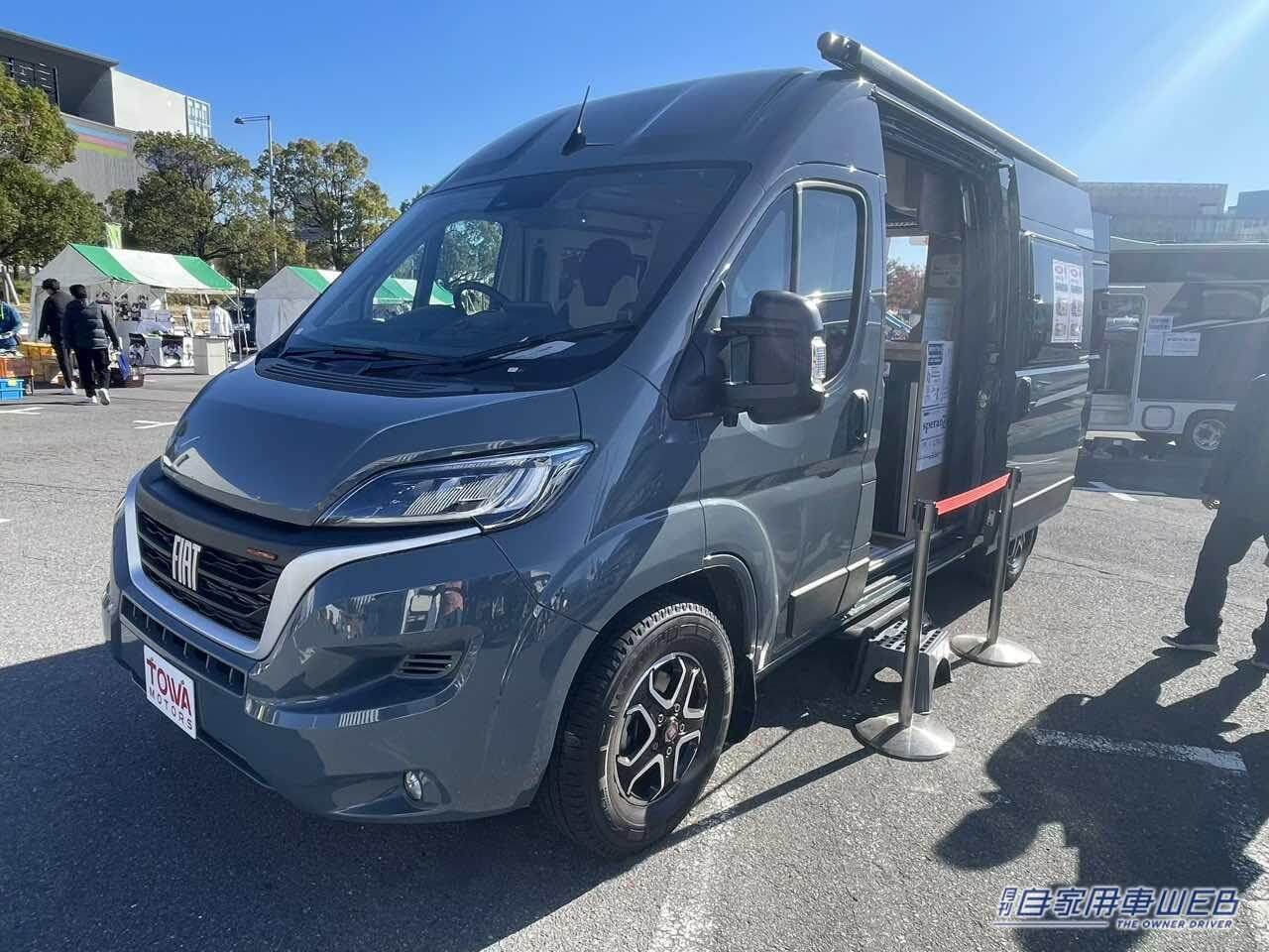 |「回転シート良いよね」快適すぎて、もはや家。家庭用エアコン・キッチン・電動ベッド付き。住みたくなるキャンピングカー。