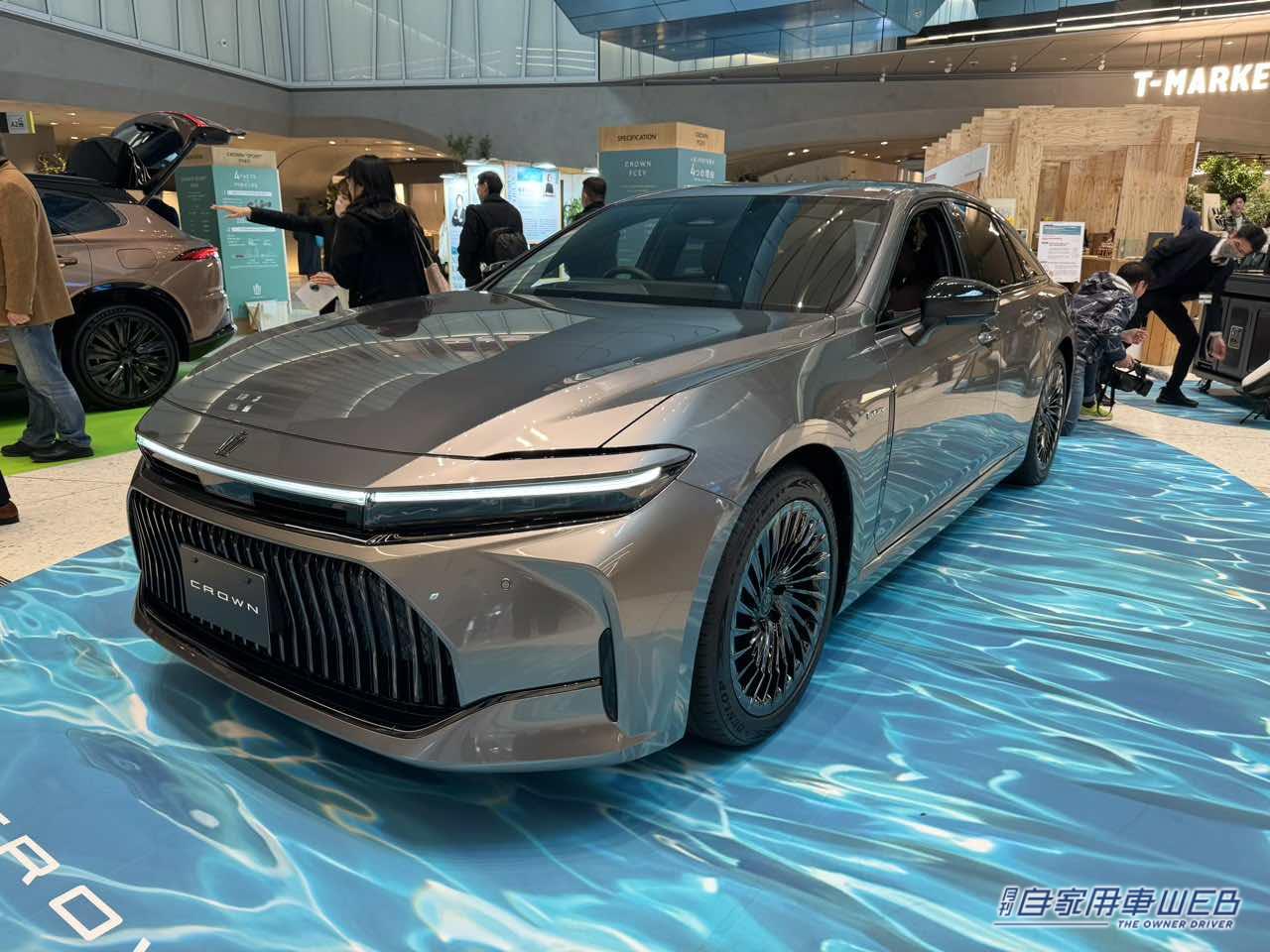 |クラウンの多様なスタイルのもと、これからの時代の価値観を共有するコミュニティ『CROWN “next-life” SALOON-SENSE of NEXT-』