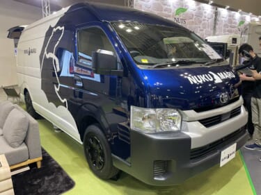 車の中はミストサウナ! 快適なサウナ室でバッチリととのうトヨタ ハイエースがベースのキャンパー