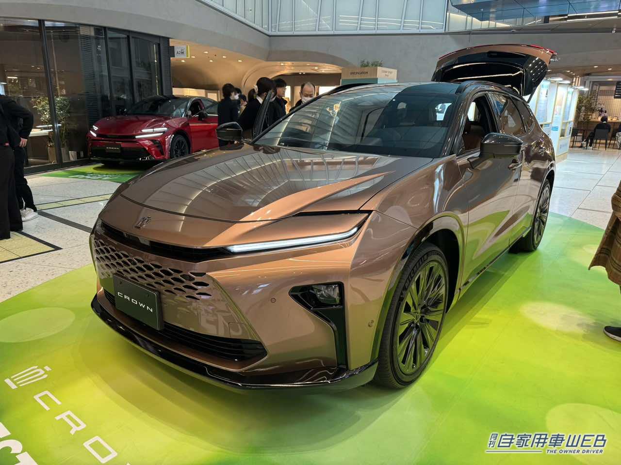 |クラウンの多様なスタイルのもと、これからの時代の価値観を共有するコミュニティ『CROWN “next-life” SALOON-SENSE of NEXT-』