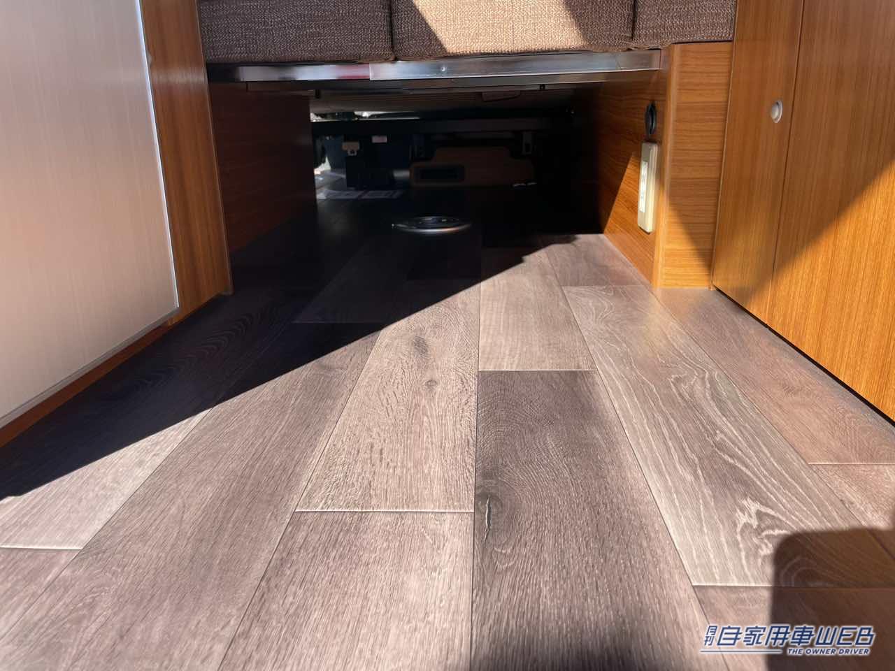 |二段になったフラットスペースが便利で快適! トヨタ ハイエースがベースのキャンパー