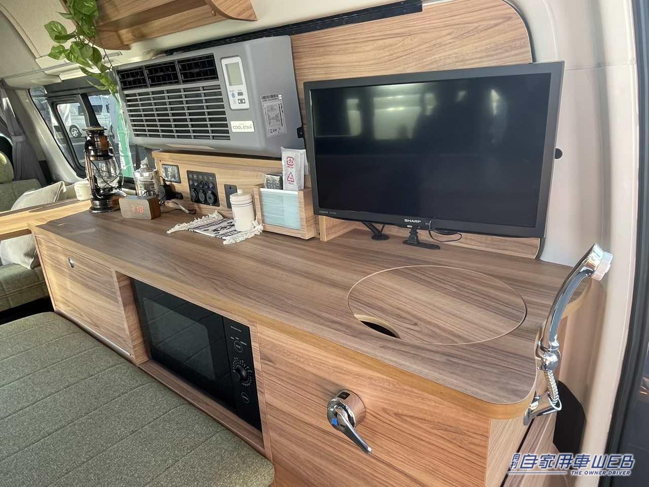 |適材適所の配置で使いやすい! トヨタ ハイエースがベースのキャンパー