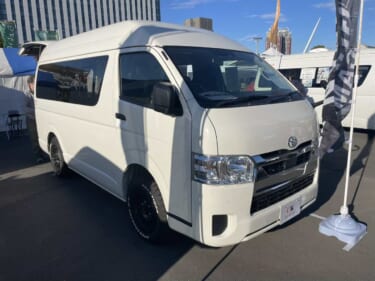 適材適所の配置で使いやすい! トヨタ ハイエースがベースのキャンパー