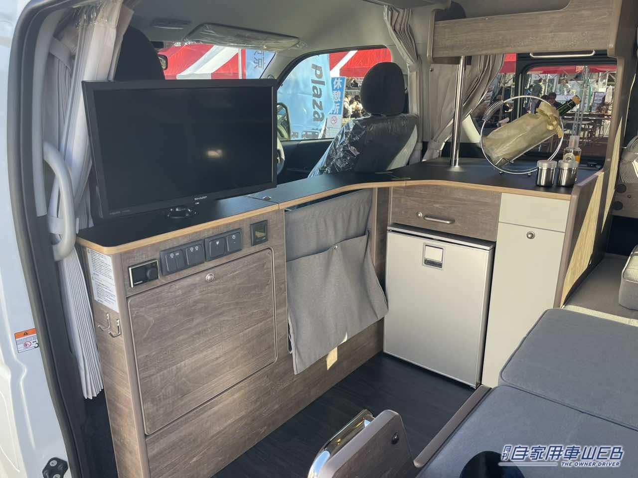 |ウォークスルーと広々シートが便利で快適! トヨタ ハイエースがベースのキャンパー