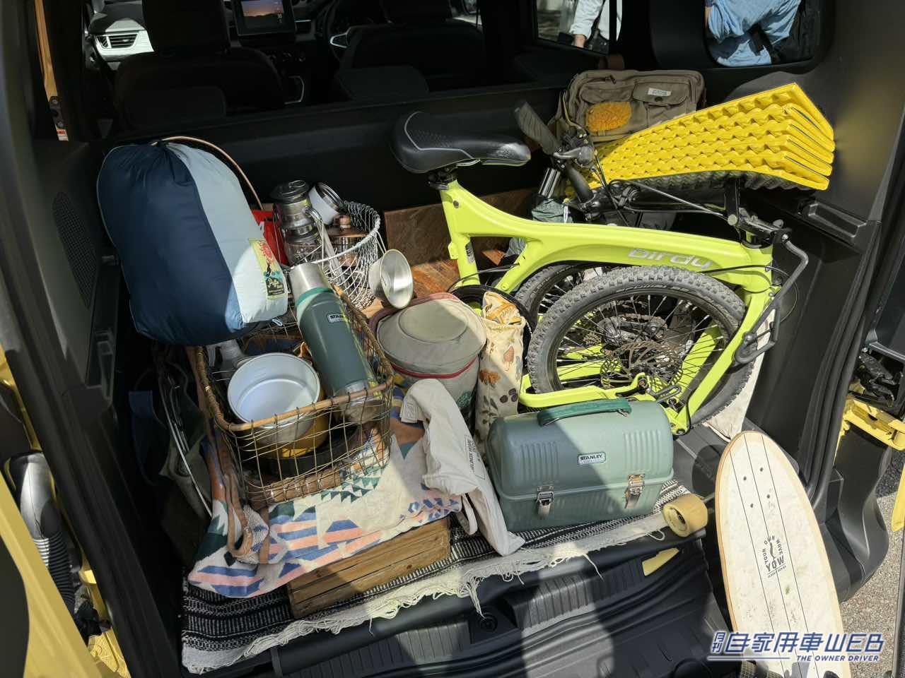 |キャンプにカヌー、サイクリングにスケートボード! 趣味にまみれた姿こそルノー カングーだ【アウトドアデイジャパン東京】