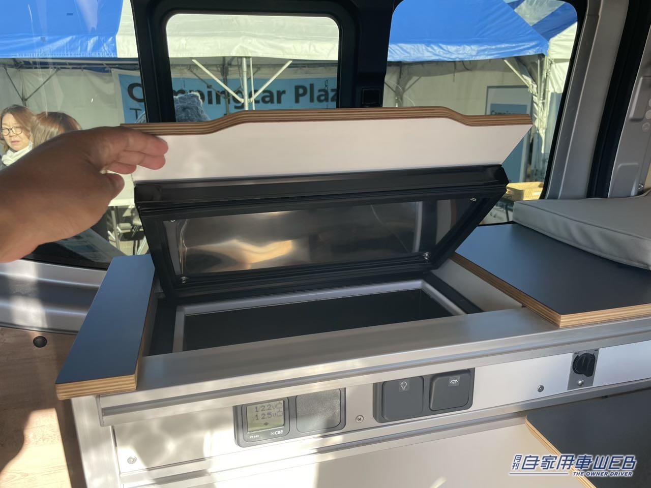 |フラットスペースは広く取りたい! でも機能面も妥協したくない! そんな人にオススメな日産キャラバンがベースのキャンパー