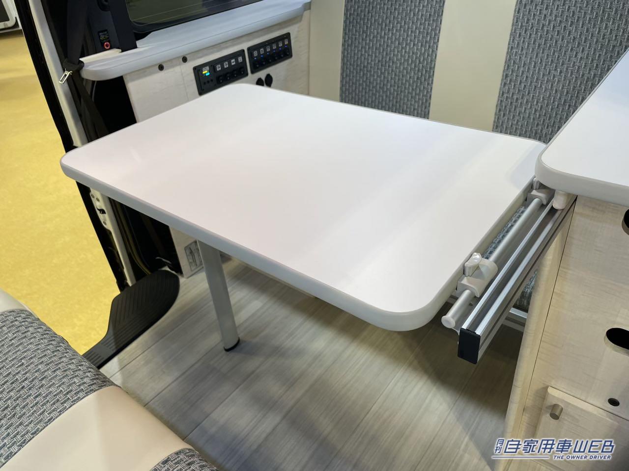 |車外でシャワーが使えて荷室も広い! トヨタ ハイエースがベースのキャンパー