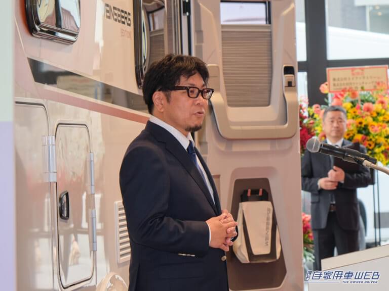 トイファクトリーの藤井昭文代表|日本初上陸の高級モーターホームも! トイファクトリーが輸入キャンピングカー専門店「ユーロトイ相模原」をオープン