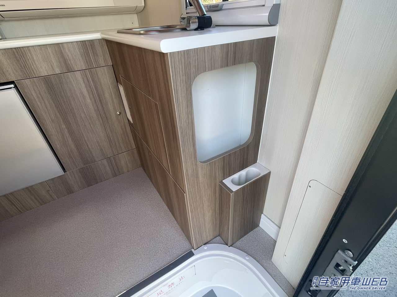 |キャンピングカー専用設計だから広くて快適! トヨタ カムロードがベースのキャンパー