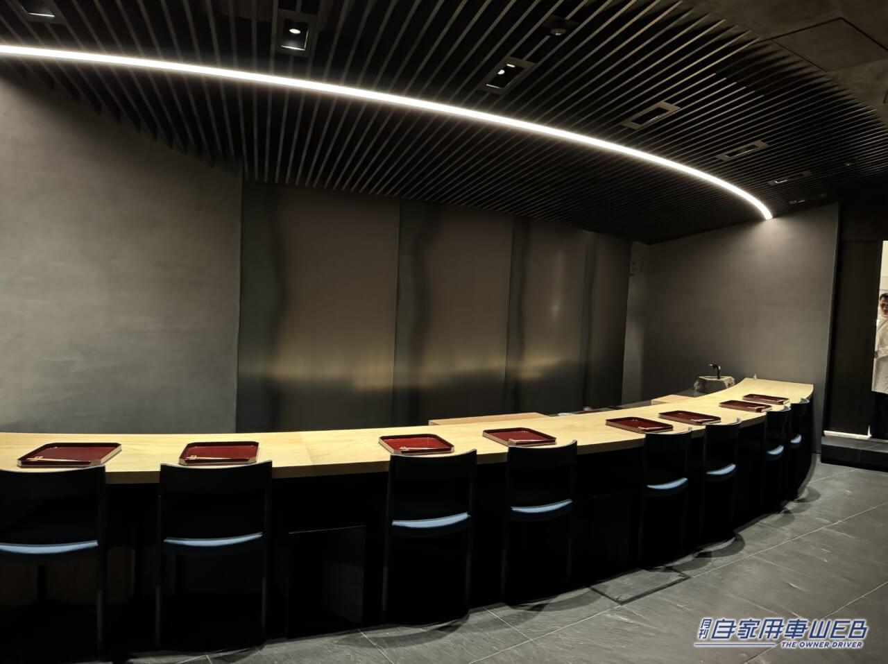 |BMW、麻布台ヒルズにブランドストア「FREUDE by BMW」をオープン