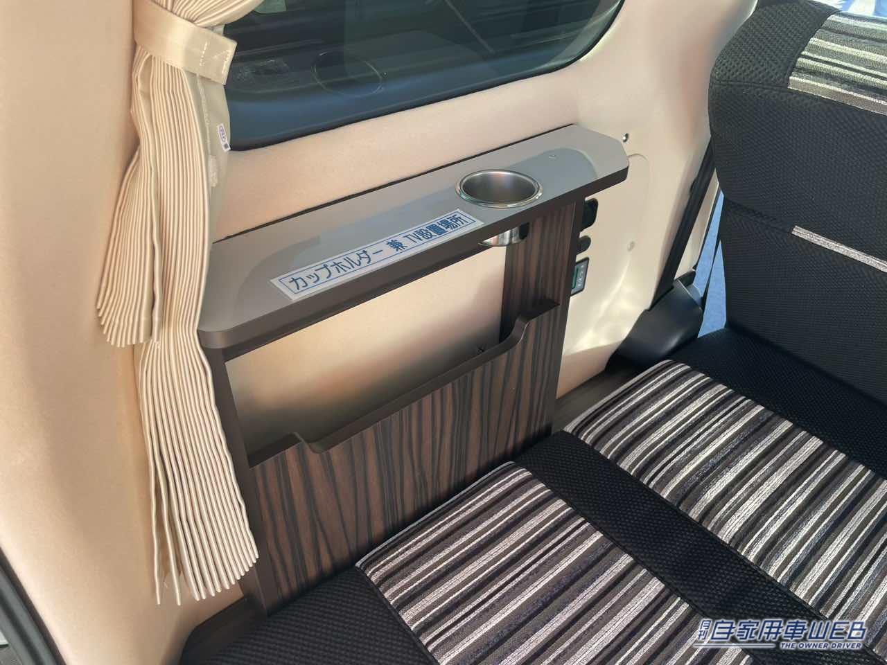 |運転しやすいサイズ感でも、車内はしっかり広くて快適! 日産NV200バネットがベースのキャンパー