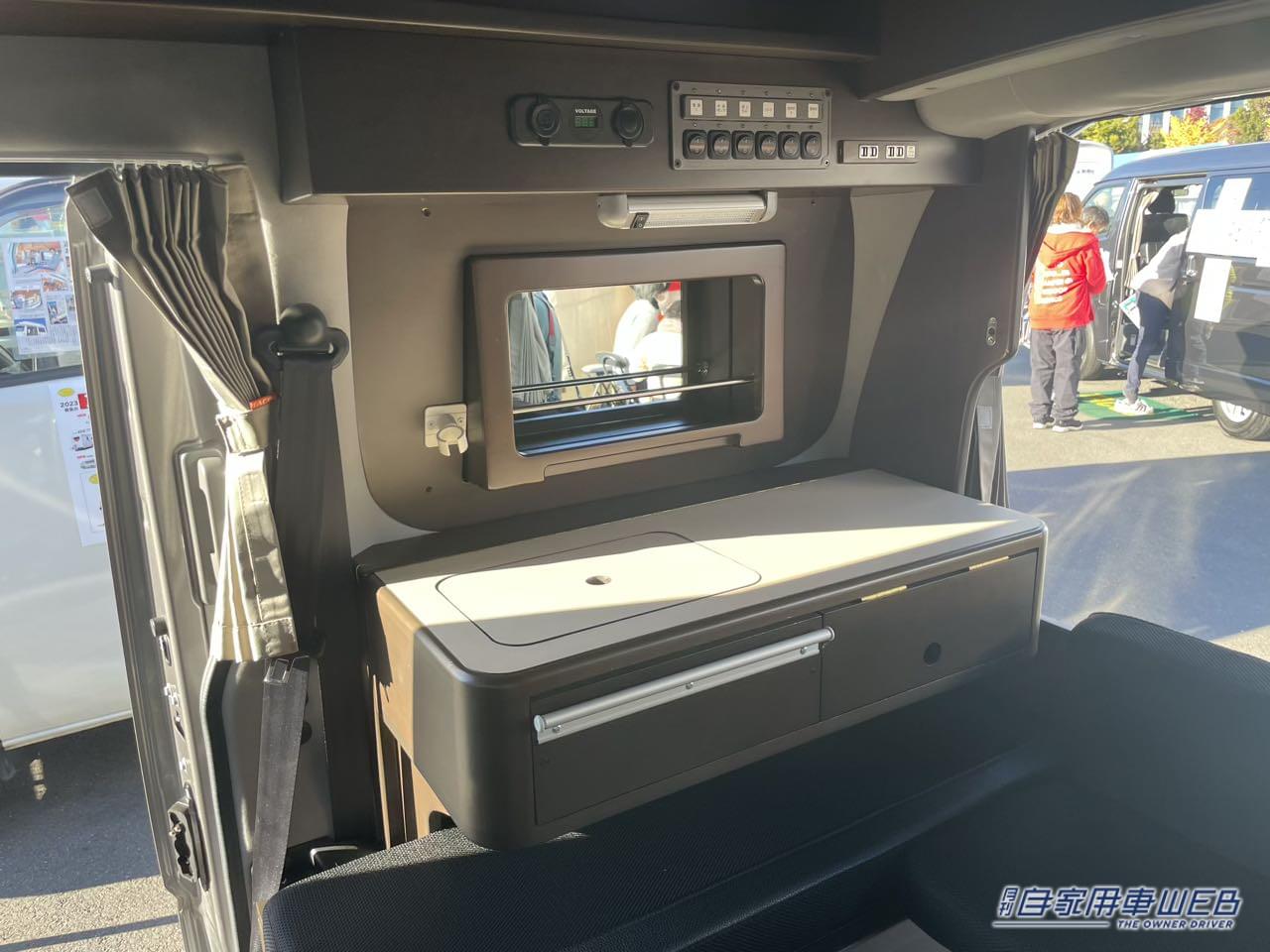 |これはちょうどいいサイズ感! 大きすぎずに車内も快適な日産NV200バネットがベースのキャンパー