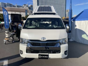 抜群の収納力とマルチなフラットスペースが便利! トヨタ ハイエースがベースのキャンパー
