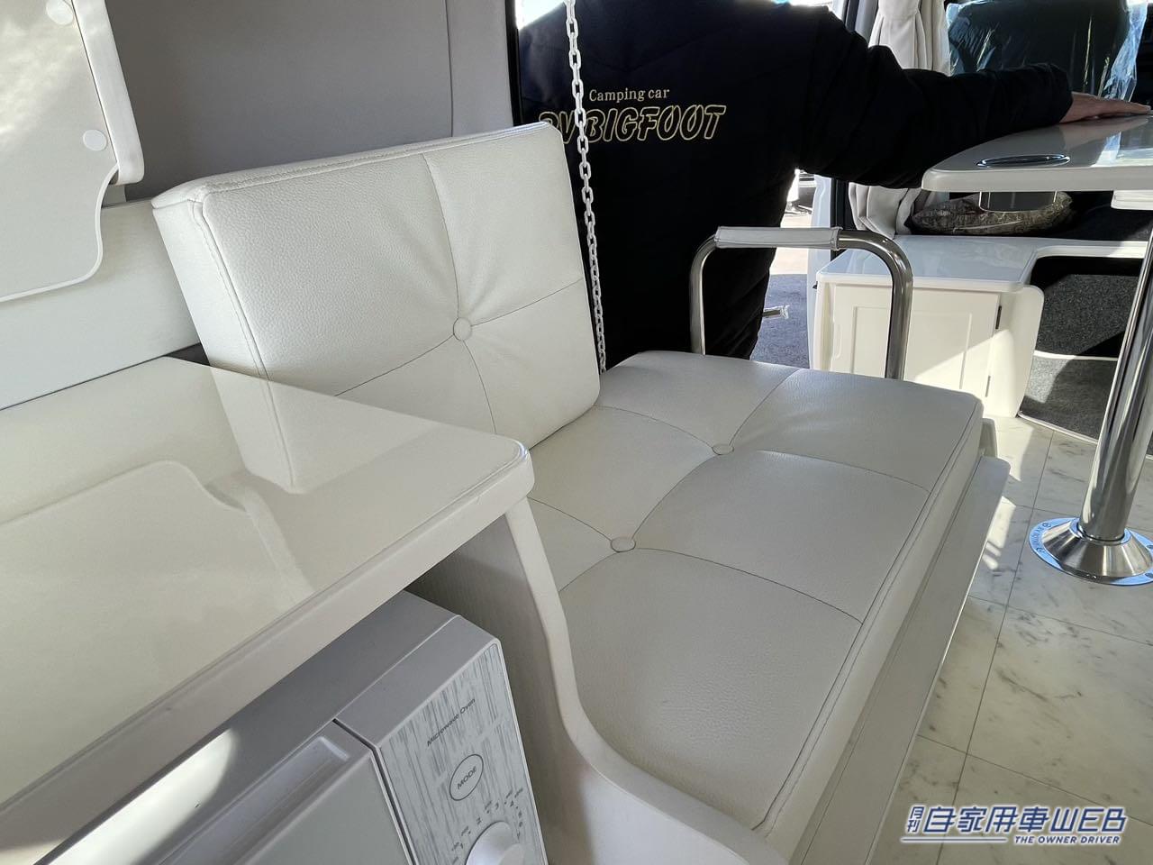 |しっかり機能でもシンプルで使いやすい! トヨタ ハイエースがベースのキャンパー