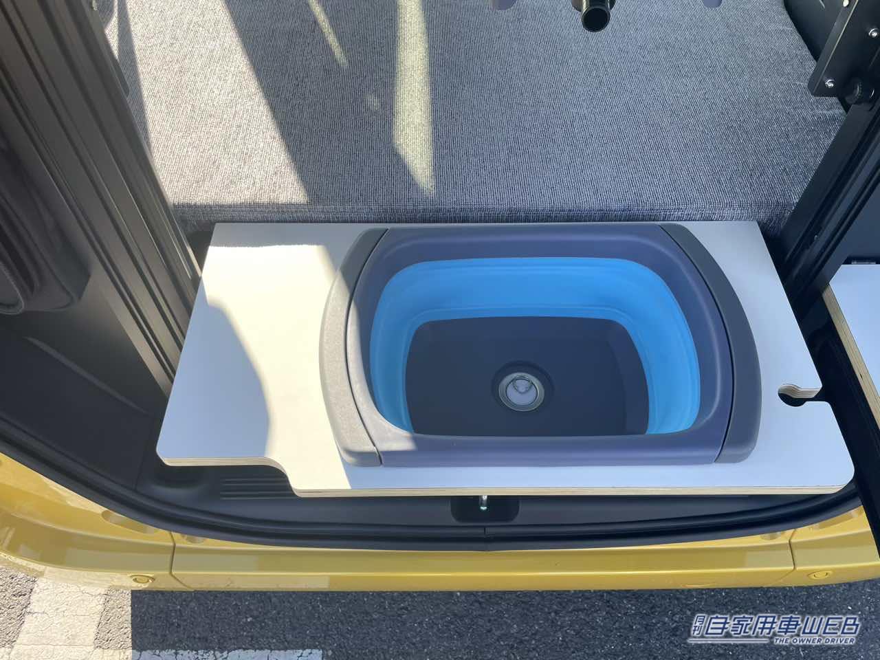 |ピラーレス構造でサイドも広々! 車中泊も快適なホンダN-VANがベースの軽キャンパー