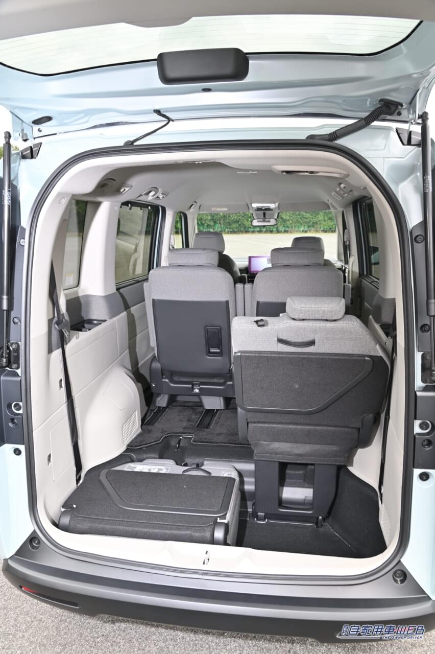 |【ノア/ヴォクシー、ステップワゴン、セレナ】人気ミニバン買うならどれがいい?実力モデルを老舗バイヤーズガイドが比較!