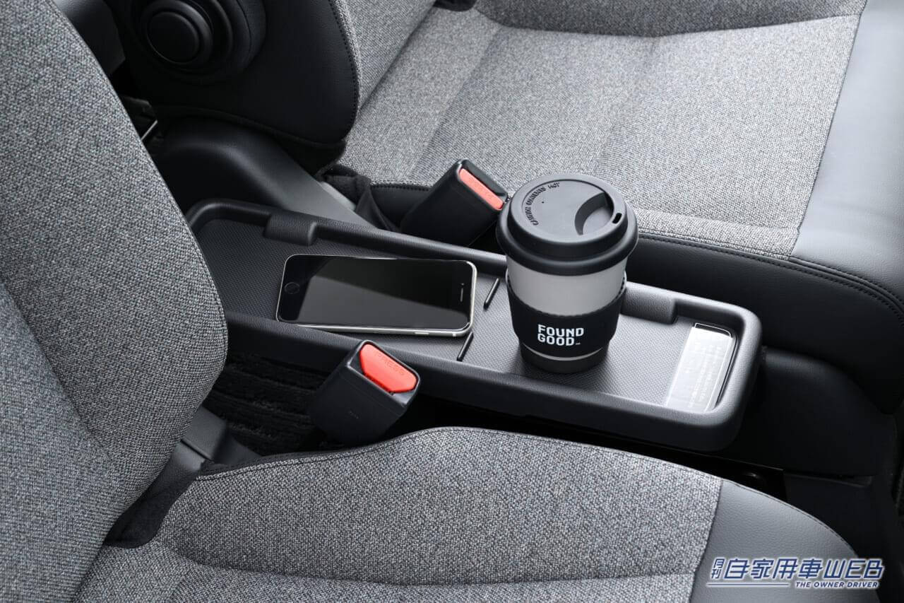 |ホンダアクセス、新型フリード用の純正アクセサリーを発売 クロスターとエアーのキャラクターに合ったアイテムをラインナップ