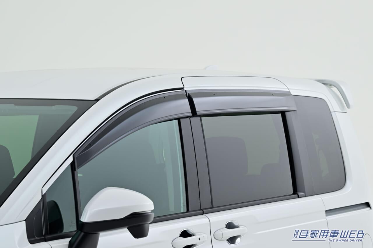 |ホンダアクセス、新型フリード用の純正アクセサリーを発売 クロスターとエアーのキャラクターに合ったアイテムをラインナップ