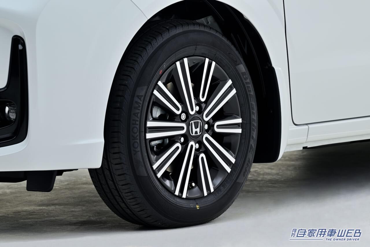 |ホンダアクセス、新型フリード用の純正アクセサリーを発売 クロスターとエアーのキャラクターに合ったアイテムをラインナップ