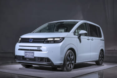 「正式発売前なのに、すでに年内納車すら危うそう?」 新型フリード、ディーラーも予想を超える反響の凄さに困惑気味らしい……【ディーラー生情報】