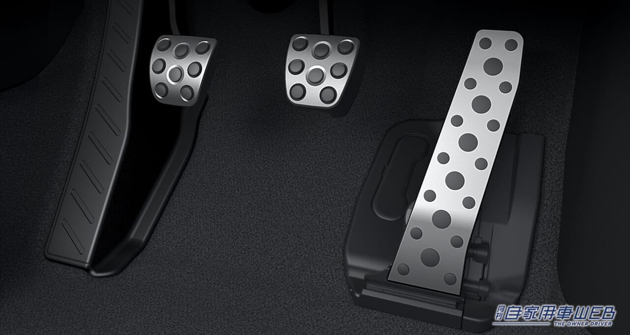 |レクサス・LBXの高性能モデル「LBX MORIZO RR」の国内仕様車を発表、価格は650万円から