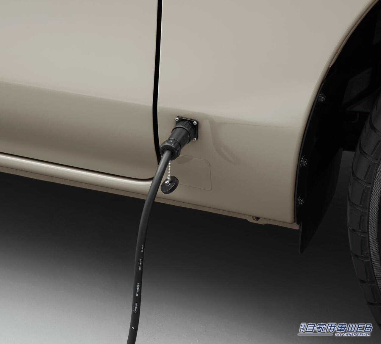 |日産がカスタムする車中泊仕様車「キャラバン MYROOM」が発売!