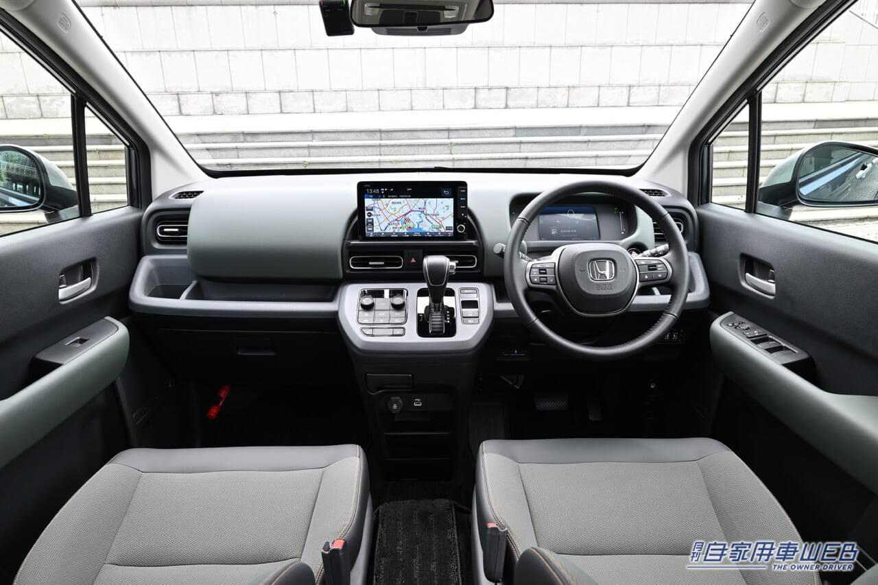 |写真でチェック! ホンダ・フリード/トヨタ・シエンタの気になるポイントを解説