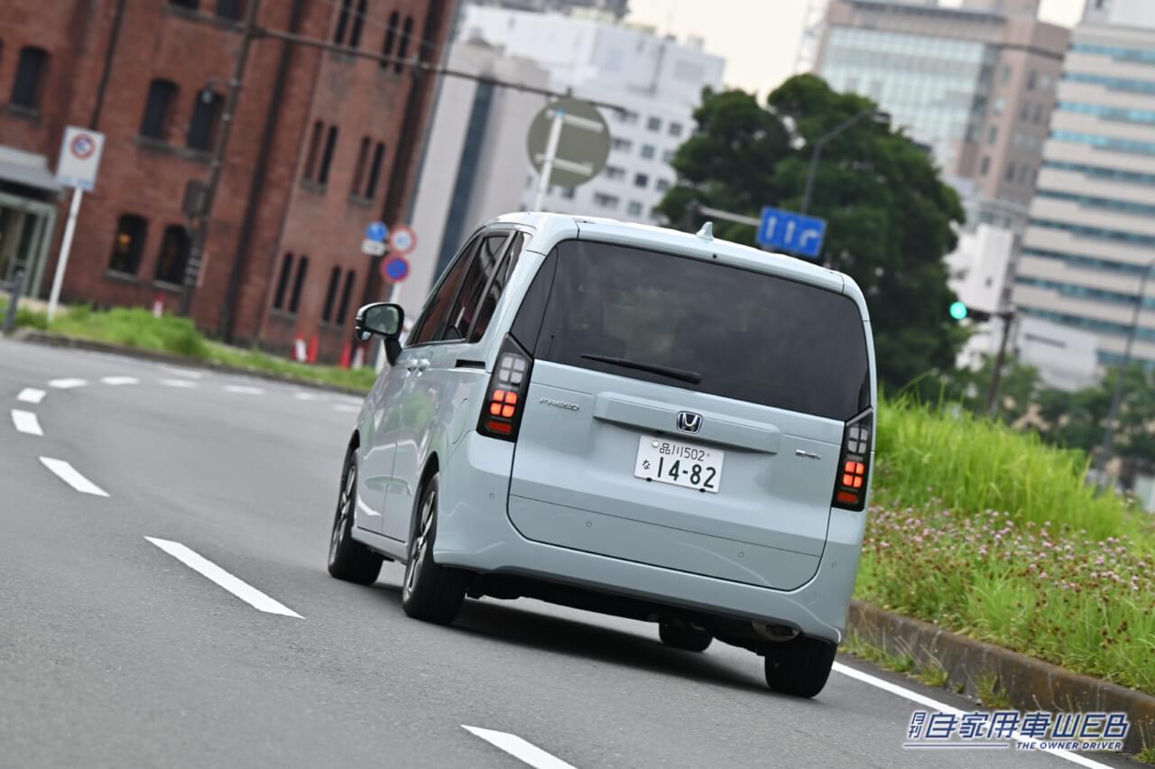 |【新型フリード】年内納車はもう危うい!?1ヶ月で受注3万8000台超えの大人気フリードの魅力をおさらい!