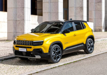 ジープ初の電動モデル「アベンジャー」 国内導入は9月26日、ティザーサイトに最新情報を追加