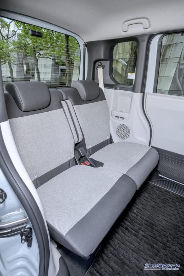 ホンダN-BOX(3代目)|【ディーラー生情報】ホンダN-BOX vs スズキ スペーシア:軽自動車No.1をめぐる“激アツ”バトルが勃発!!