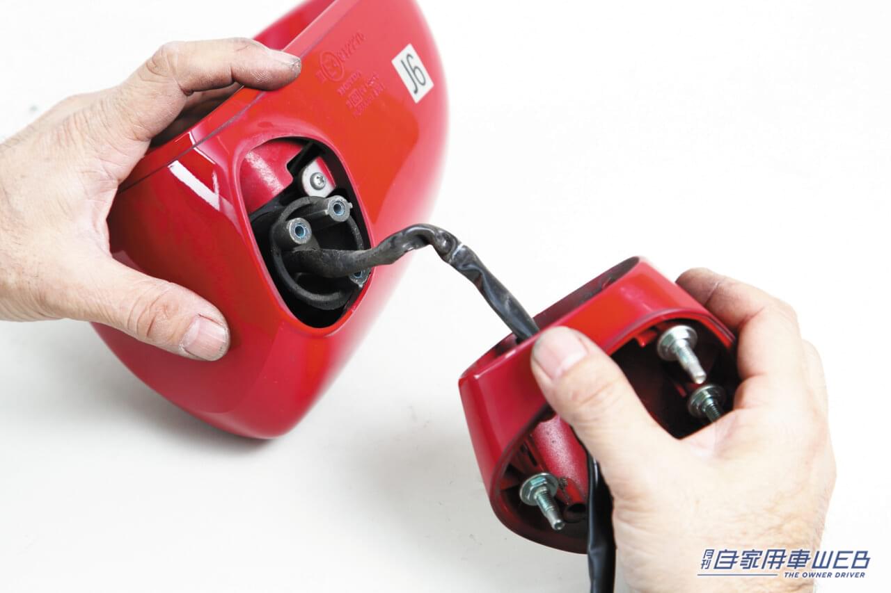 |作業のポイントは塗装クリア層の処理にあり! ボロボロのドアミラー、分解掃除のすゝめ