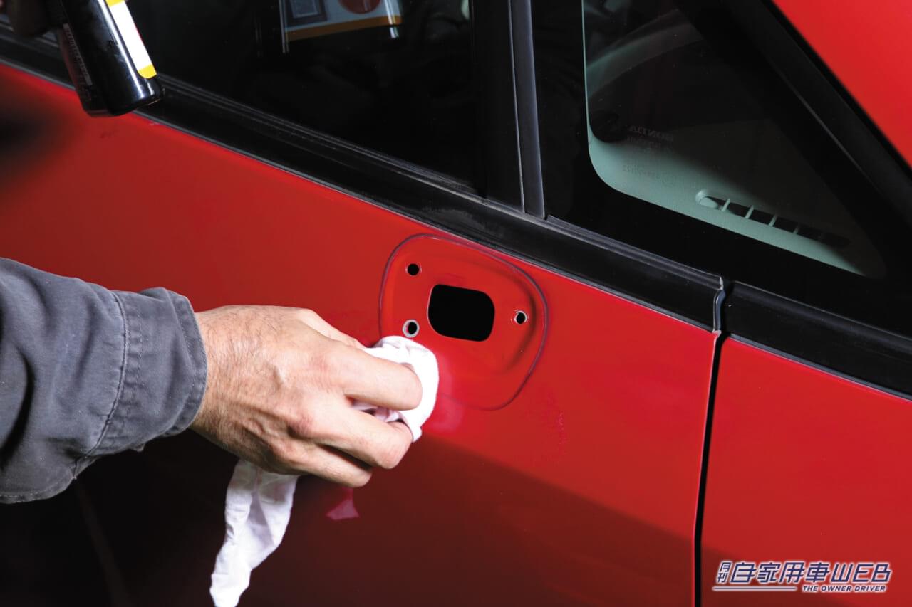 |作業のポイントは塗装クリア層の処理にあり! ボロボロのドアミラー、分解掃除のすゝめ