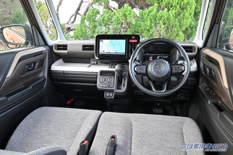 スズキ スペーシア|【ディーラー生情報】ホンダN-BOX vs スズキ スペーシア:軽自動車No.1をめぐる“激アツ”バトルが勃発!!