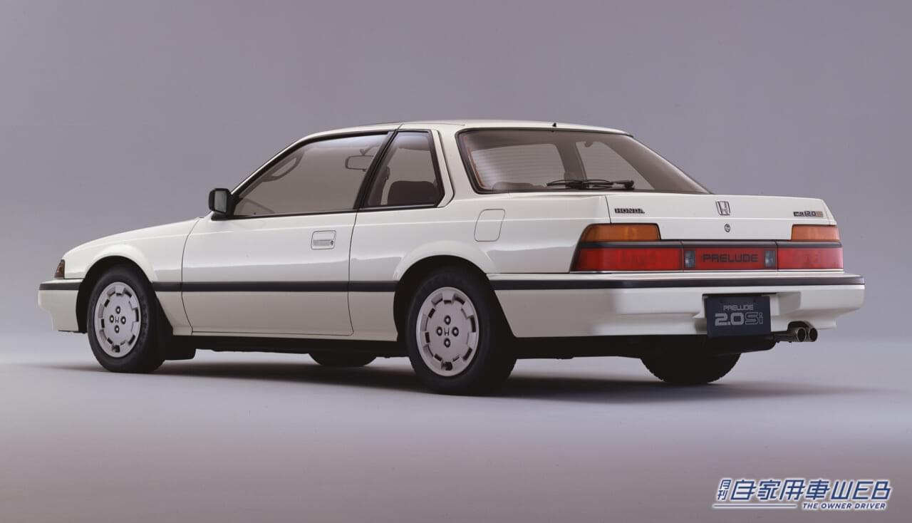 |「オヤジ車って呼ばないで…」衝撃的なルックスだけどセリカやスカイライン、サバンナRX-7と比べると大人っぽい。デートカーとして名を馳せたホンダ・プレリュード(2代目)。
