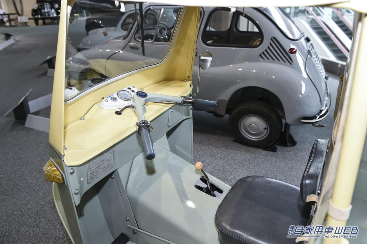 |「一番安いクルマ~」「知ってたらスゴイかも」話題を呼んだCMで大ヒット、キュートなスタイルも人気に拍車。