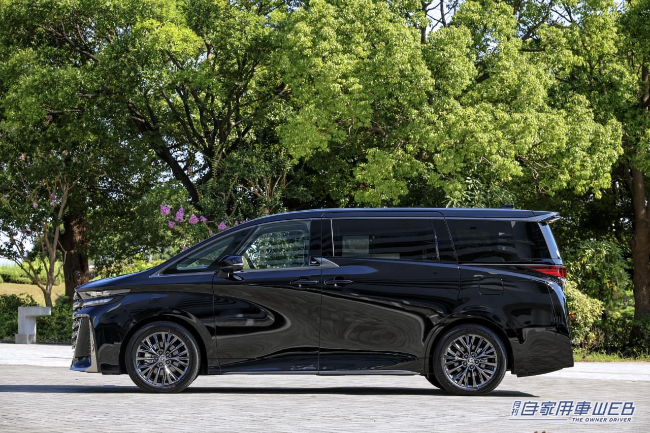 トヨタ ヴェルファイアのサイドビュー|走りのミニバンならヴェルファイア! こだわるユーザーから高性能ターボ車が熱視線を集める理由と、最新購入情報を解説!