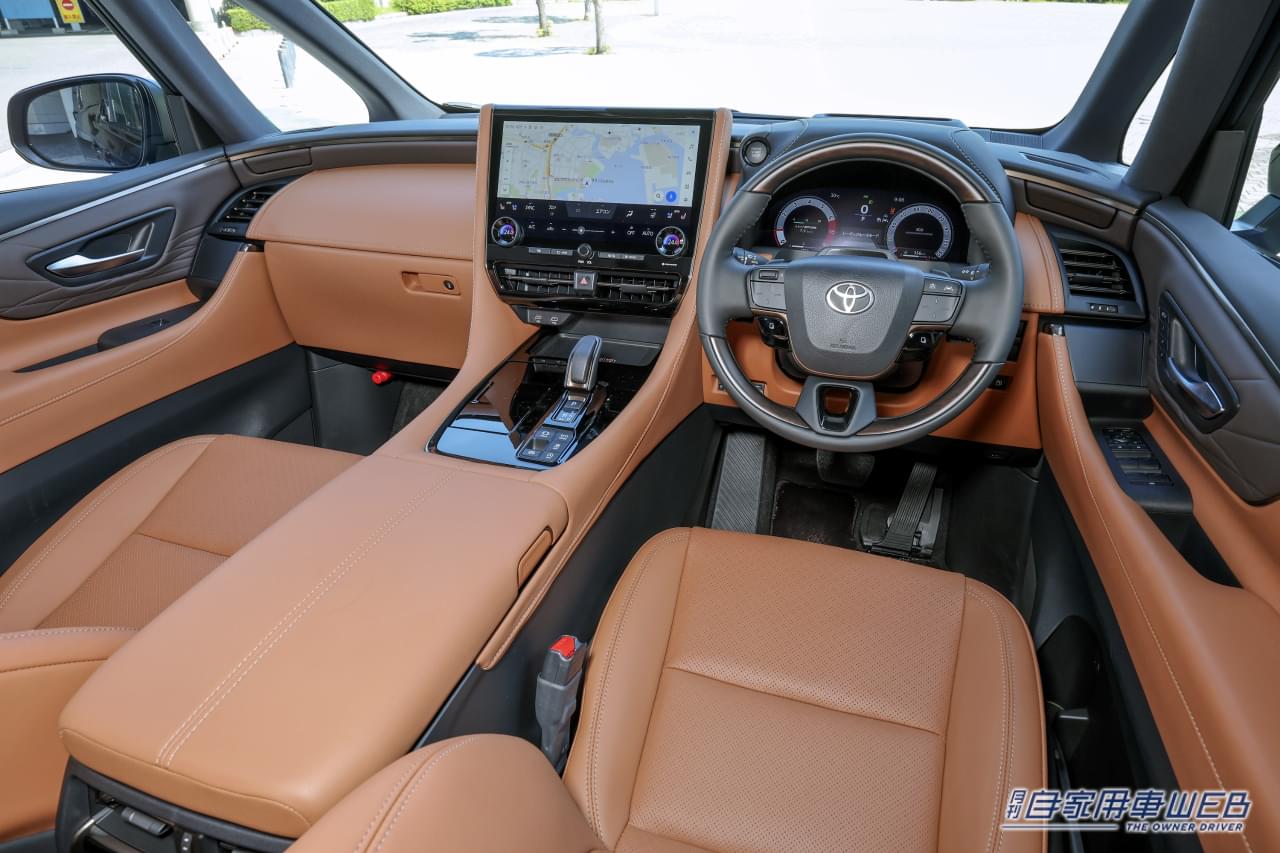 トヨタ ヴェルファイアのコクピット|走りのミニバンならヴェルファイア! こだわるユーザーから高性能ターボ車が熱視線を集める理由と、最新購入情報を解説!