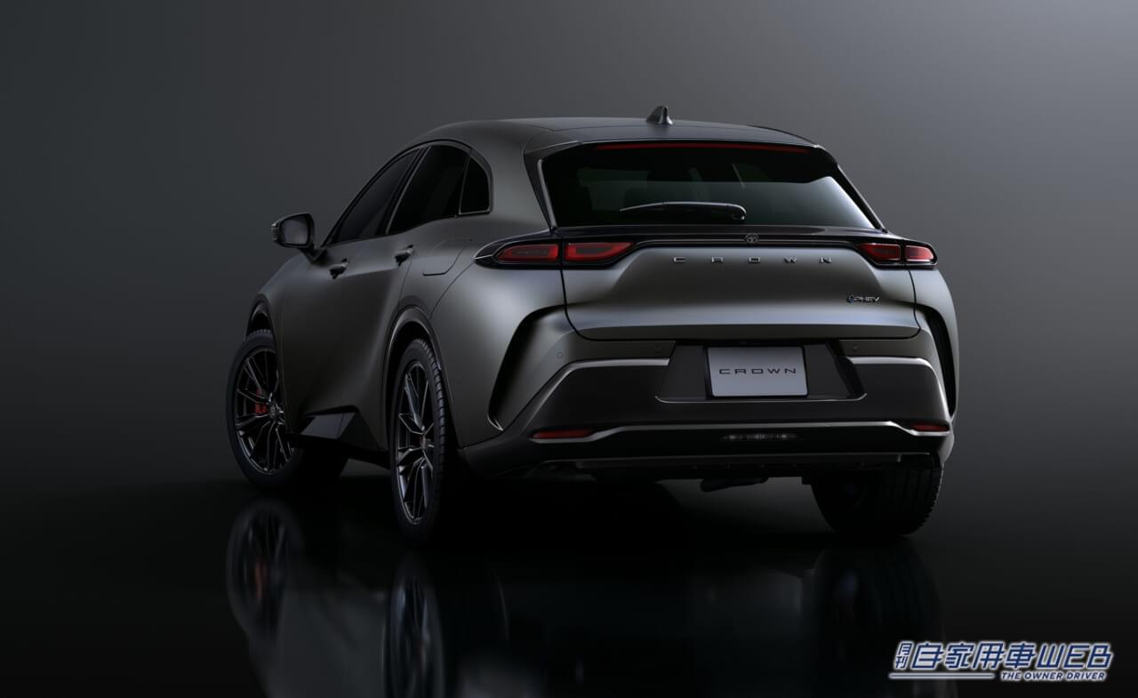 ｜マットブラックで漆黒に染められた、特別なクラウン スポーツが登場　「THE CROWN」専用モデル「 RS“THE LIMITED-MATTE METAL”」を発売開始