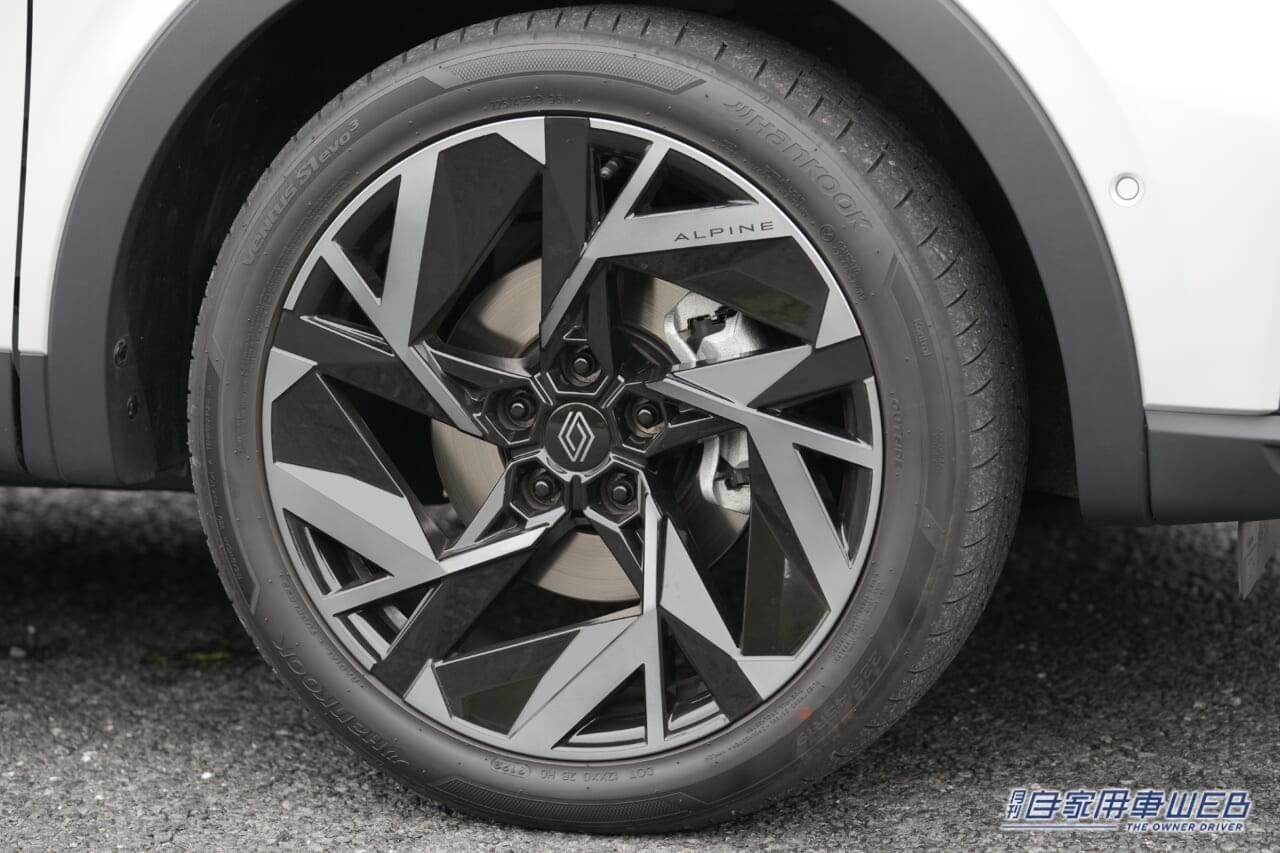 |マイナーチェンジでイメージチェンジ! フランス生まれの上級クロスオーバー「新型ルノー・アルカナ」 その買い得ポイントをズバリ!