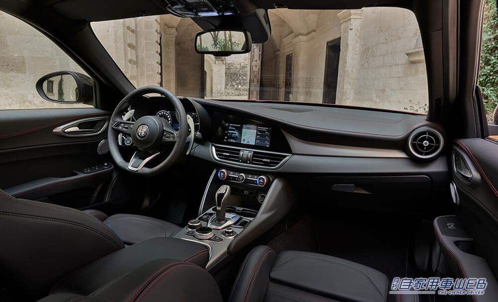 Giulia TRIBUTO ITALIANO|アルファロメオ、ジュリア&ステルヴィアに台数限定のスペシャルモデル「トリブート イタリアーノ」を導入