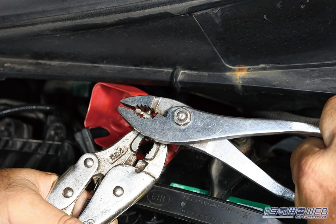 |【メンテの秋、到来】バッテリー上がりのリスクを下げる、簡単チェック項目&診断方法とは?