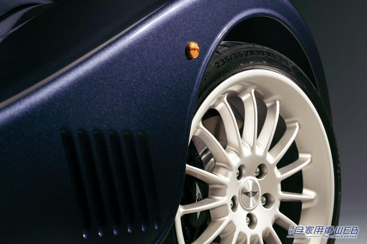 |【世界限定30台!?】モーガンより、”直列6気筒エンジン”を搭載した記念モデル「MORGAN PLUS SIX PINNACLE」が発売