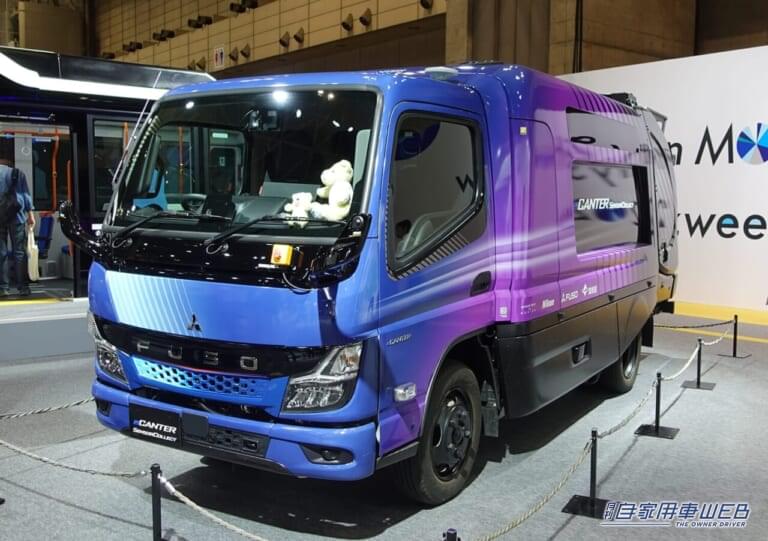 MITSUBISHI FUSO eCanter SensorCollect|「胸キュン…」作業員を自動で追っかける”いじらしい”清掃車:ミツビシふそうeキャンター センサーコレクト【JMSB2024】