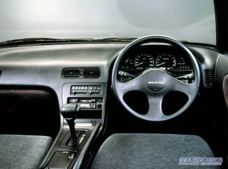 ニッサン シルビア|「いったい何故…」同じような車なのに「とある人達」の間ではニッサン シルビアが人気の理由。どこに180SXと大きな差がついたのか。