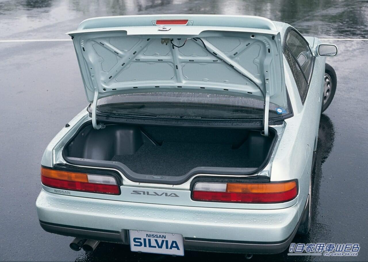 |「いったい何故…」同じような車なのに「とある人達」の間ではニッサン シルビアが人気の理由。どこに180SXと大きな差がついたのか。