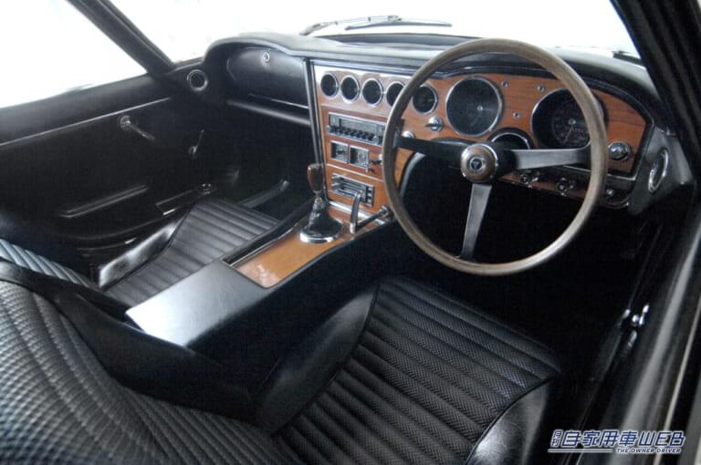 トヨタ2000GT 車内|「トヨタが目指した高級本格スポーツカー」「007ボンドカーになった唯一無二の国産GTカー」前期型と後期型の違いにも着目