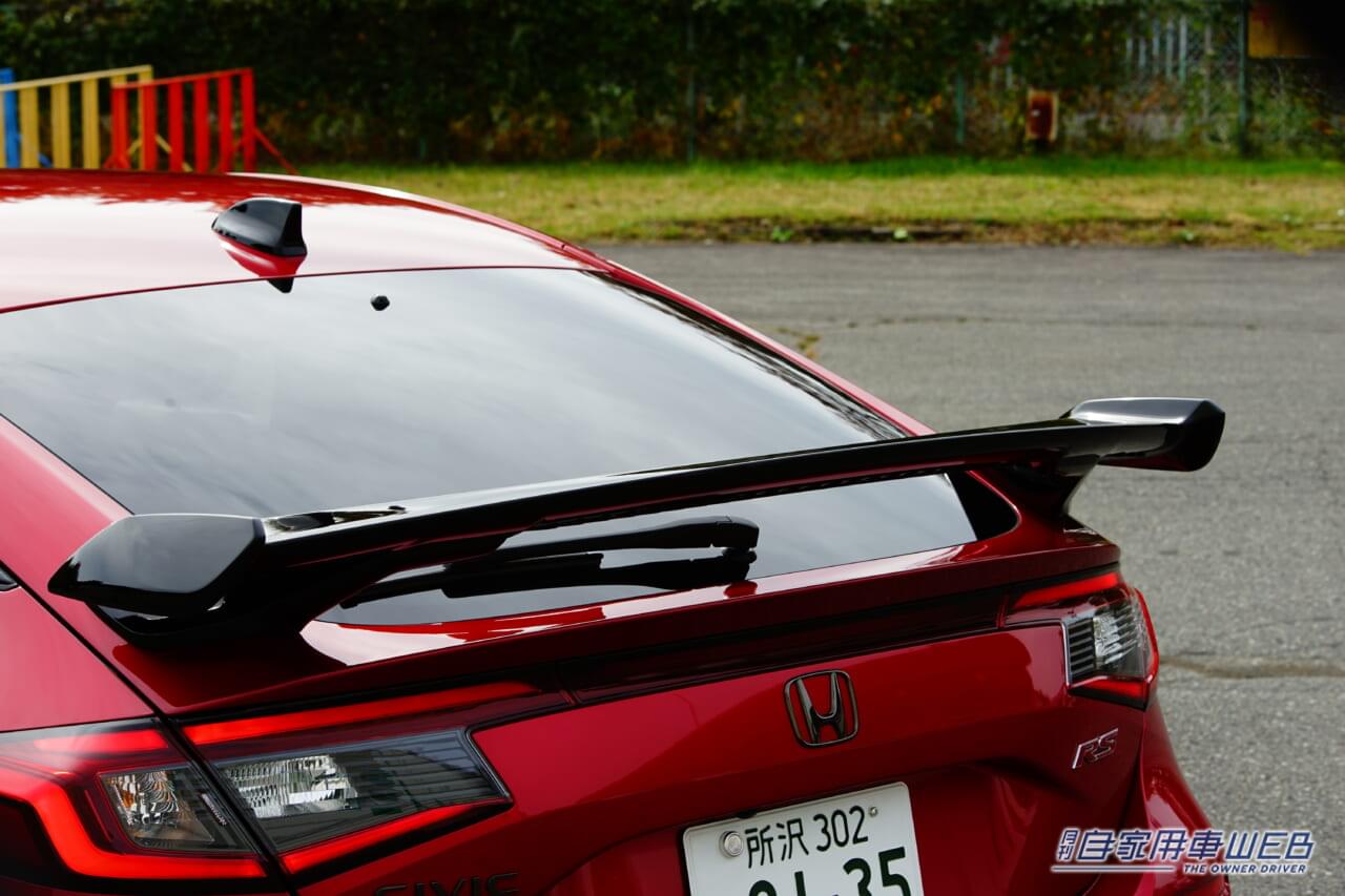 |空力向上を貪欲に追求、リーズナブルな価格にも注目すべし! ホンダ・シビック用「テールゲートスポイラー(ウイングタイプ)」発売
